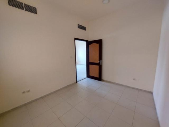 Dip staff accommodation with prime location (Room)