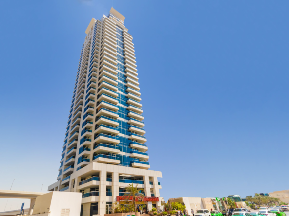 Opal Tower - Dubai Marina.