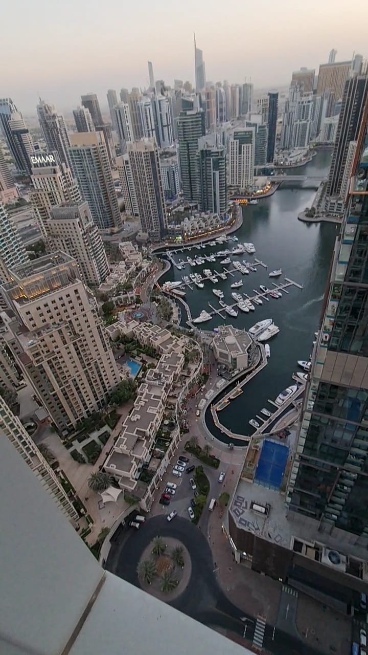 Nice Marina Views, 3Bed for Sale in Dubai Marina m