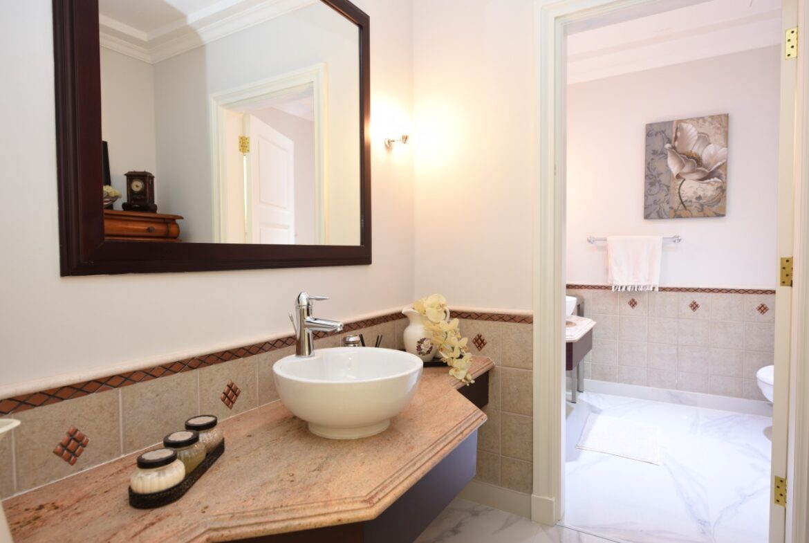 CANNAL COVE VILLA FROND H for sale in dubai the palm