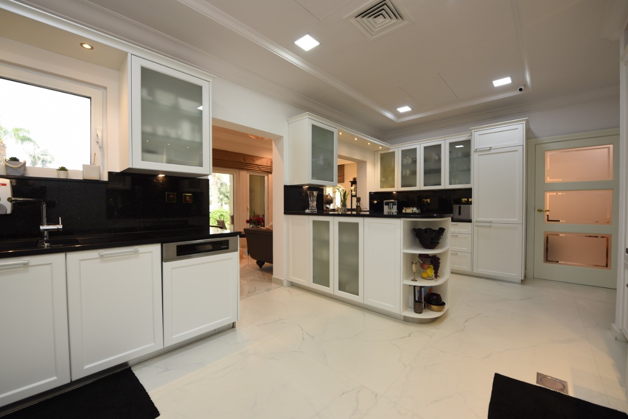 CANNAL COVE VILLA FROND H for sale in dubai the palm