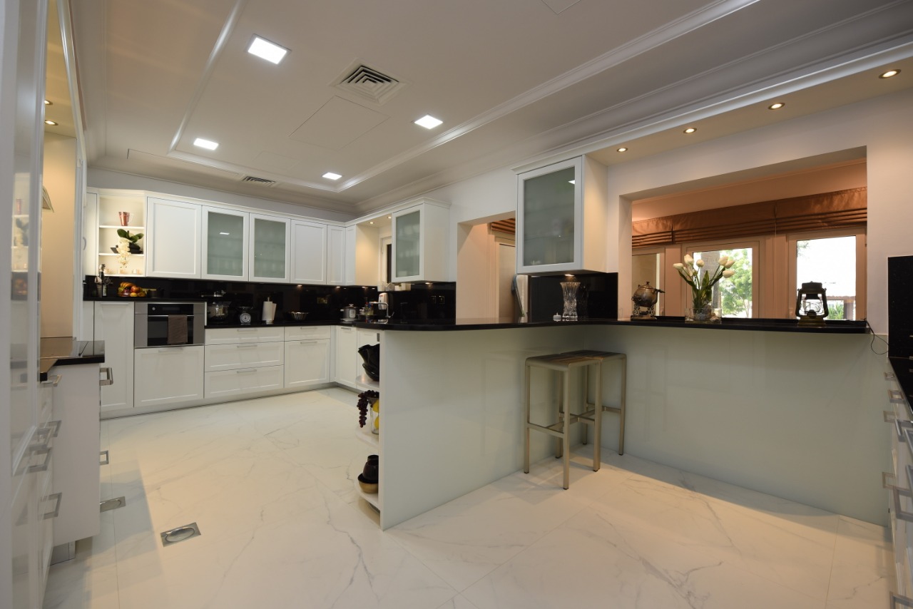 CANNAL COVE VILLA FROND H for sale in dubai the palm