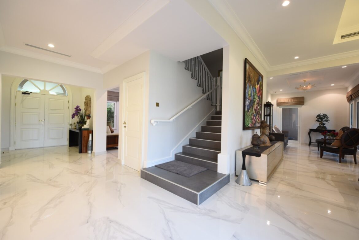 CANNAL COVE VILLA FROND H for sale in dubai the palm